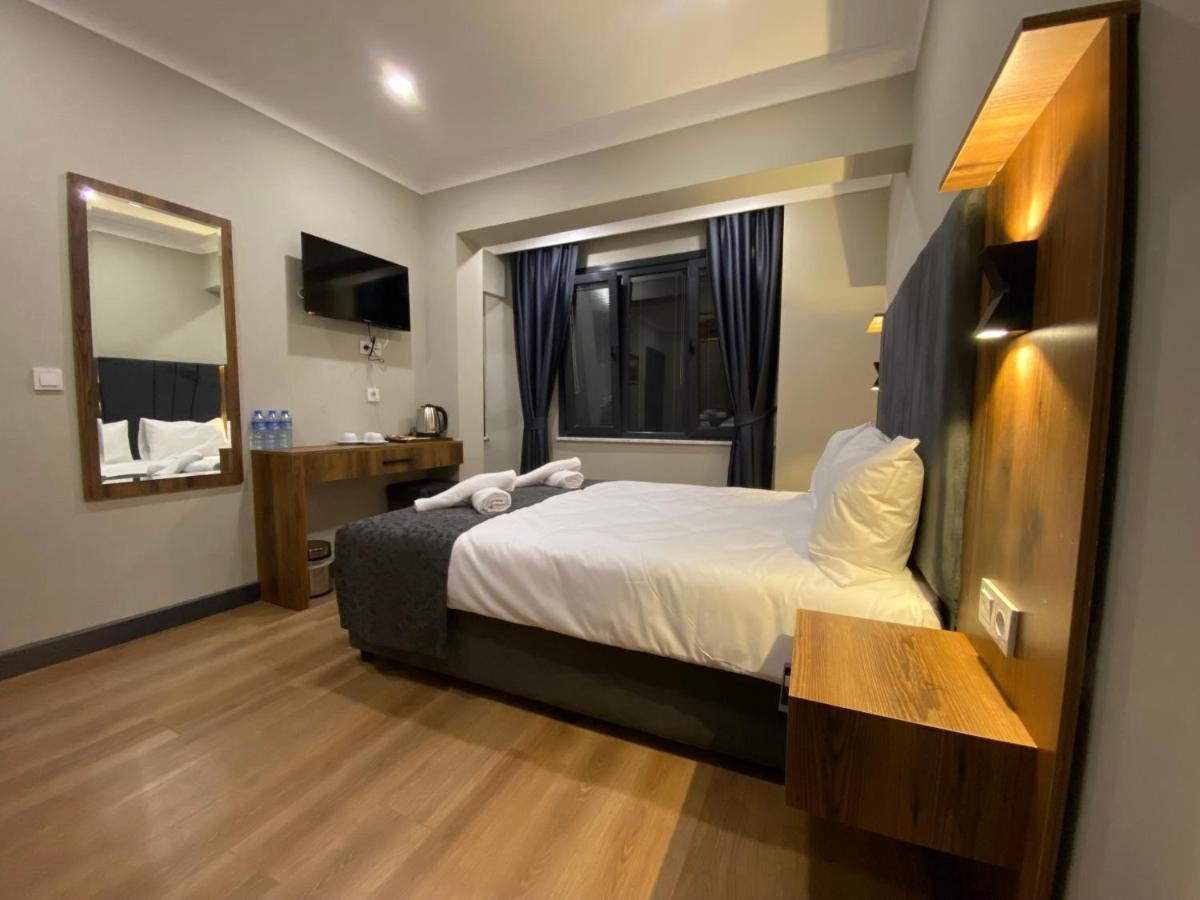 Zeyn Hotel Istanboel
